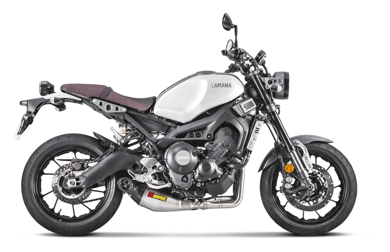 Akrapovic Racing Exhaust System Yamaha FZ-09 / MT-09 / FJ-09 / Tracer 900 / XSR900 6 Akrapovic Racing Exhaust System Yamaha FZ-09 / MT-09 / FJ-09 / Tracer 900 / XSR900 - Image 6