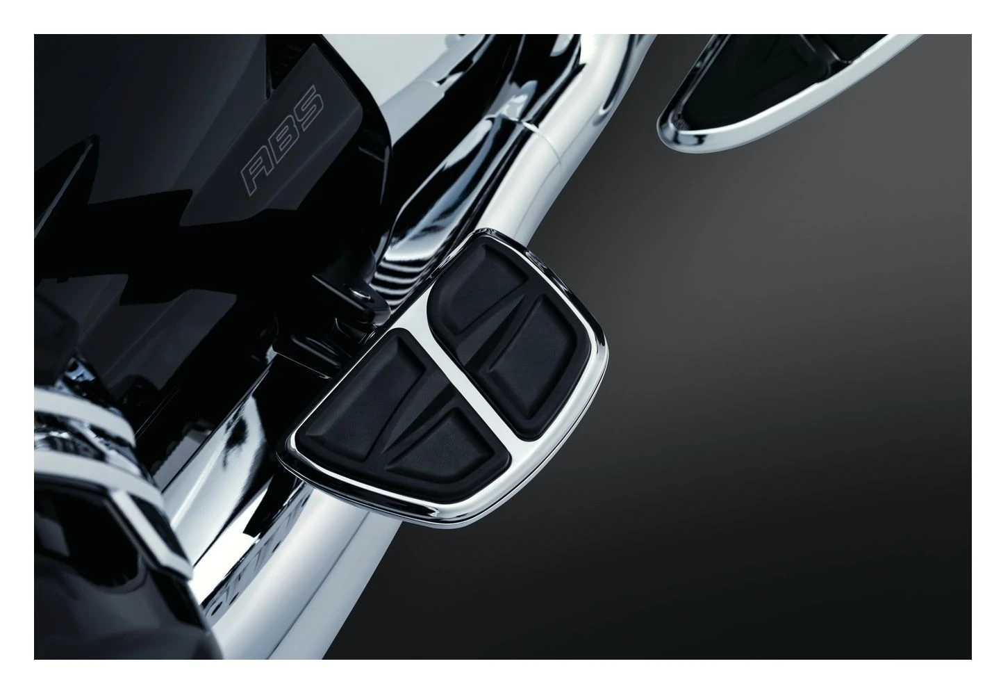 Kuryakyn Kinetic Mini Boards For Harley 4 Kuryakyn Kinetic Mini Boards For Harley - Image 4