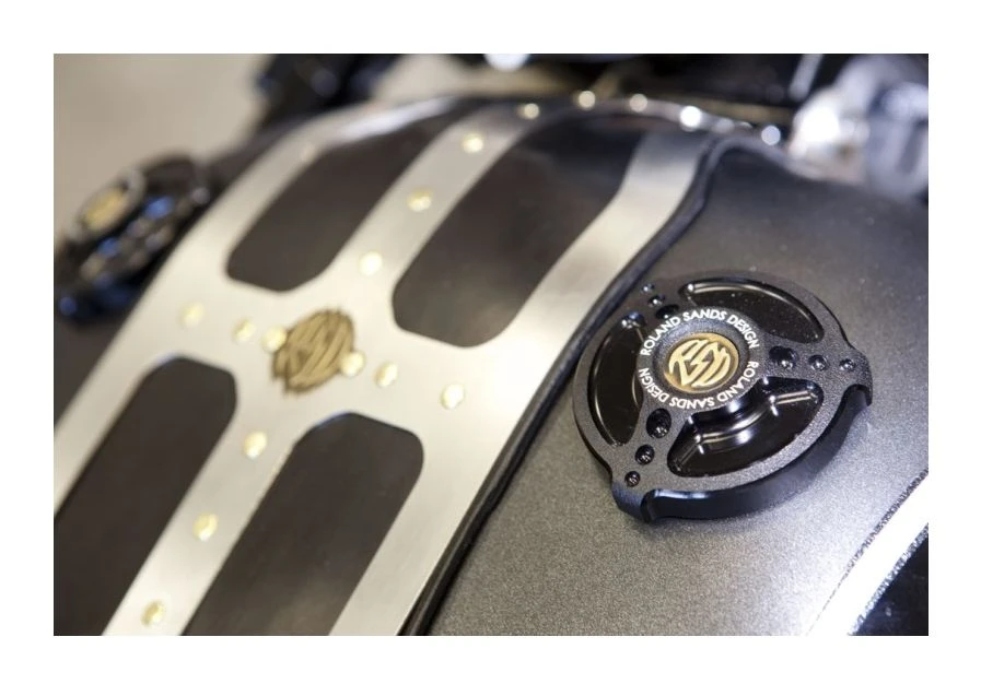 Roland Sands Tracker Gas Cap For Harley 1996-2018 3 Roland Sands Tracker Gas Cap For Harley 1996-2018 - Image 3