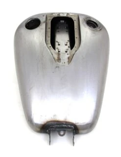 V-Twin Mfg. 5.1 Gallon Stock Style Tank For Harley FXDB / FXDWG 2010-2017 9 V-Twin Mfg. 5.1 Gallon Stock Style Tank For Harley FXDB / FXDWG 2010-2017 -Motorcycle Series v twin mfg stock tank51 g1017 fxdb fxdwg 3